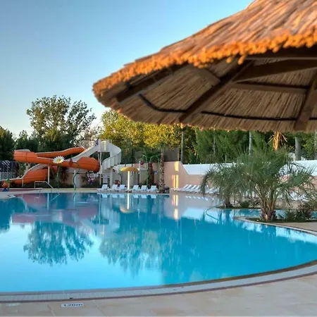 Mobilhome Plage Les Sables Du Midi**** Campeggio 4*